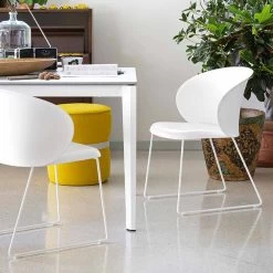 Silla De Polipropileno Con Patín Made In Italy, 2 Piezas - Connubia Tuka -Tienda De Decoración sedia in polipropilene con base a slitta made in italy 2 pezzi connubia tuka 5