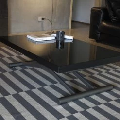 Mesa De Centro Transformable En Metal Y Tapa De Vidrio - Morgan 8 Mesa De Centro Transformable En Metal Y Tapa De Vidrio - Morgan -Tienda De Decoración tavolino da salotto trasformabile in metallo e piano in vetro morgan 2