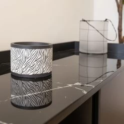 VELA TEMARI NEGRA 9CM 12 VELA TEMARI NEGRA 9CM -Tienda De Decoración vela temari cemento cebra 3